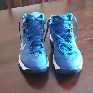 Nike Basketball Hyperquickness Shoes